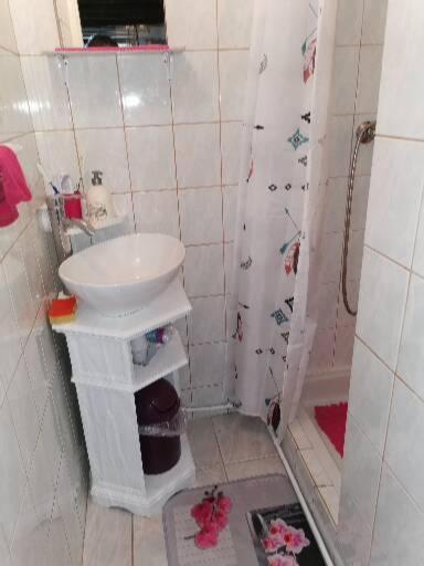 Villa Studio Tres Agreable Totalement Independant Dans Maison Avec Cour Sans Vis A Vis Vittel Exterior foto