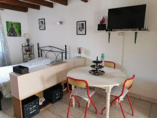 Villa Studio Tres Agreable Totalement Independant Dans Maison Avec Cour Sans Vis A Vis Vittel Exterior foto